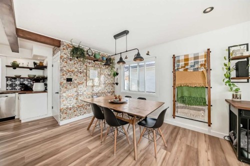 2155 Mackid Crescent Ne, Calgary, AB - Indoor Photo Showing Dining Room