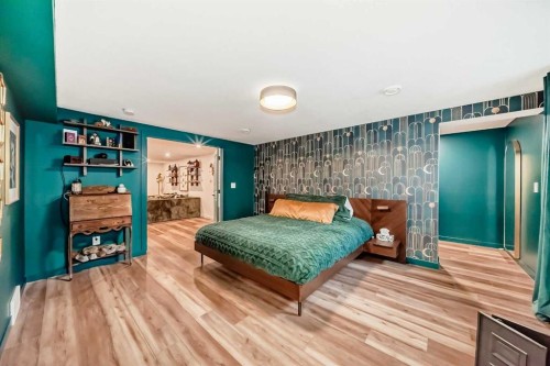 2155 Mackid Crescent Ne, Calgary, AB - Indoor Photo Showing Bedroom