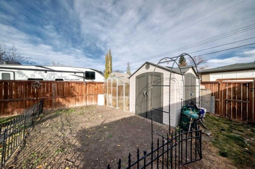 2155 Mackid Crescent Ne, Calgary, AB - Outdoor