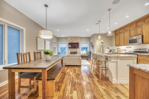 1813 20 Avenue Nw, Calgary, AB - Indoor