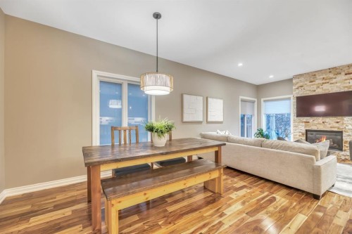 1813 20 Avenue Nw, Calgary, AB - Indoor With Fireplace