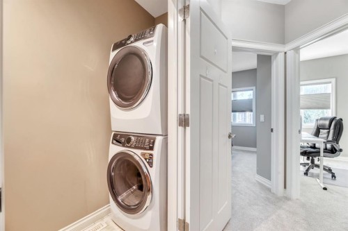 1813 20 Avenue Nw, Calgary, AB - Indoor Photo Showing Laundry Room