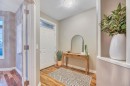 1813 20 Avenue Nw, Calgary, AB  - Indoor Photo Showing Other Room 