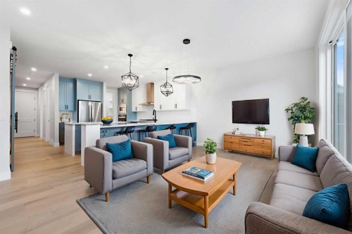 160 Vantage Drive, Cochrane, AB - Indoor Photo Showing Living Room