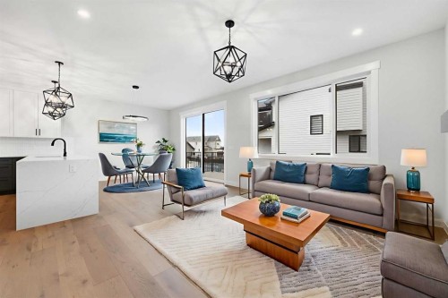 160 Vantage Drive, Cochrane, AB - Indoor Photo Showing Living Room