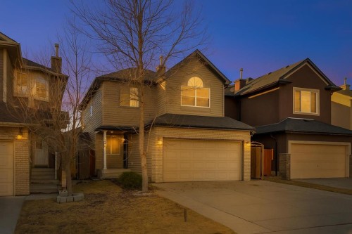 8454 Saddleridge Drive Ne, Calgary, AB - Outdoor
