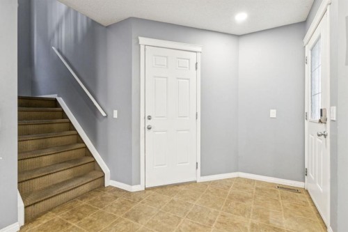 8454 Saddleridge Drive Ne, Calgary, AB - Indoor Photo Showing Other Room