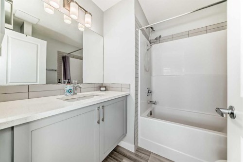 1409 Sage Hill Grove Nw, Calgary, AB - Indoor Photo Showing Bathroom