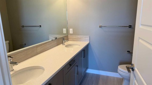 16 Sundown Place, Cochrane, AB 