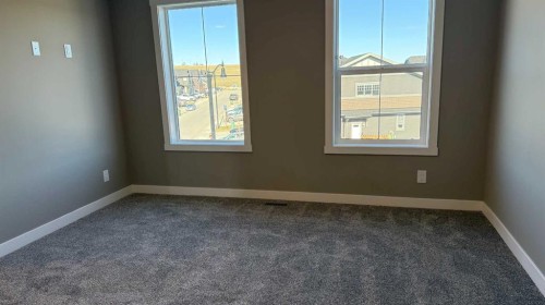 16 Sundown Place, Cochrane, AB 
