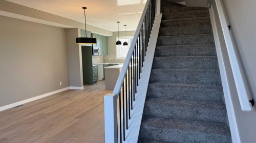 16 Sundown Place, Cochrane, AB 