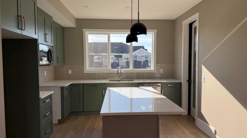16 Sundown Place, Cochrane, AB 