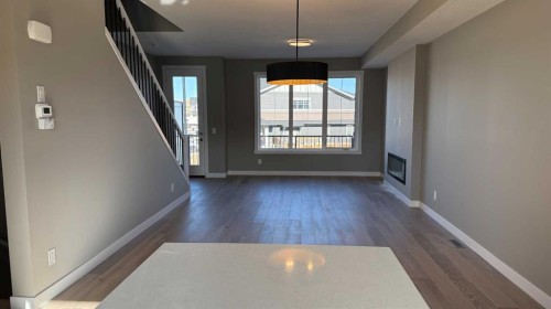 16 Sundown Place, Cochrane, AB 