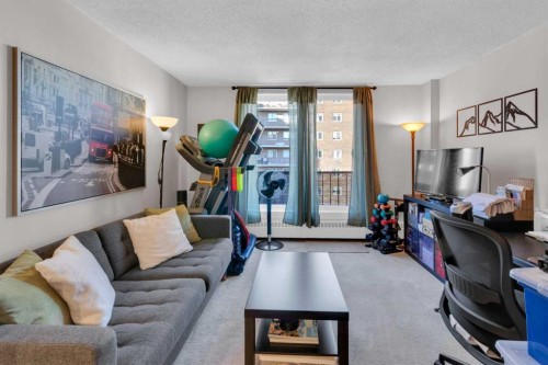 606-1328 13 Avenue Sw, Calgary, AB - Indoor