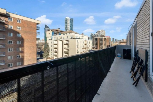 606-1328 13 Avenue Sw, Calgary, AB - Outdoor With Balcony