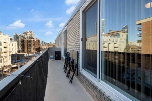 606-1328 13 Avenue Sw, Calgary, AB - Outdoor With Balcony