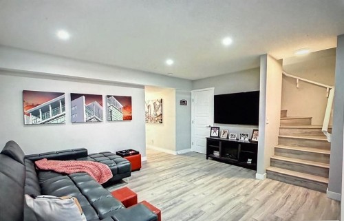 10077 46 Street Ne, Calgary, AB - Indoor