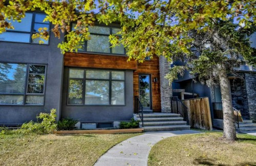 3705 41 Street Sw, Calgary, AB - Outdoor With Facade