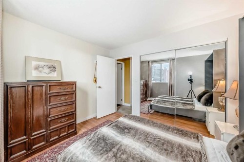 602-340 14 Avenue Sw, Calgary, AB - Indoor Photo Showing Bedroom