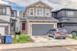 171 Hotchkiss Manor SE Calgary, AB T3S 0G5