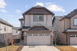 514 Skyview Ranch Way NE Calgary, AB T3N 0E7