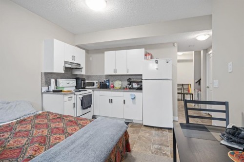 514 Skyview Ranch Way Ne, Calgary, AB - Indoor Photo Showing Kitchen