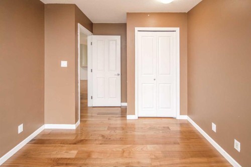 1805-650 10 Street Sw, Calgary, AB - Indoor Photo Showing Other Room