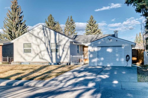 9816 Palistone Road Sw, Calgary, AB - Outdoor