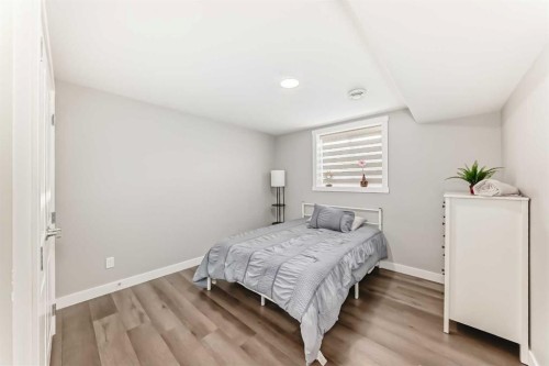 9816 Palistone Road Sw, Calgary, AB - Indoor Photo Showing Bedroom