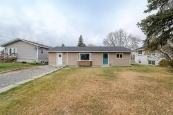 77 2 Street SE High River, AB T1V 1G6