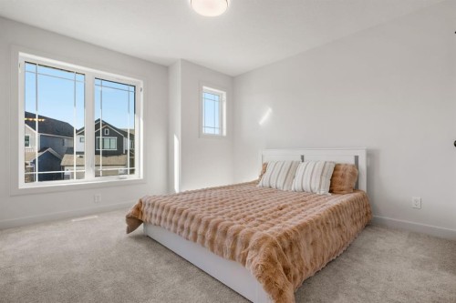 152 Sage Hill Heights Nw, Calgary, AB - Indoor Photo Showing Bedroom