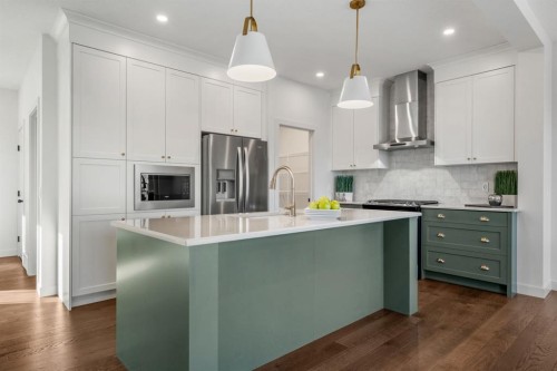 152 Sage Hill Heights Nw, Calgary, AB - Indoor Photo Showing Kitchen With Upgraded Kitchen
