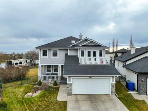 123 Springmere Place, Chestermere, AB - Outdoor With Facade