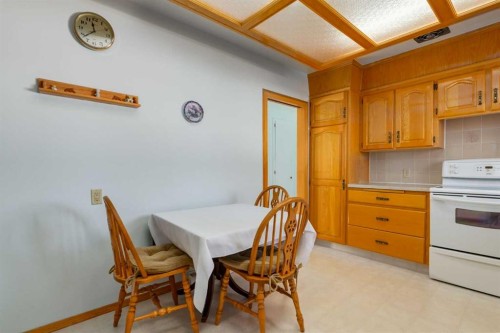 178 Windermere Road Sw, Calgary, AB - Indoor