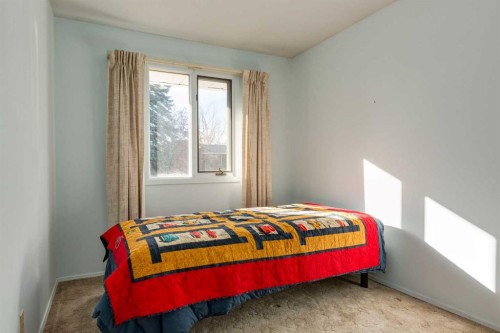 178 Windermere Road Sw, Calgary, AB - Indoor Photo Showing Bedroom
