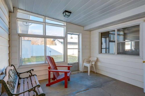 178 Windermere Road Sw, Calgary, AB -  Photo Showing Other Room