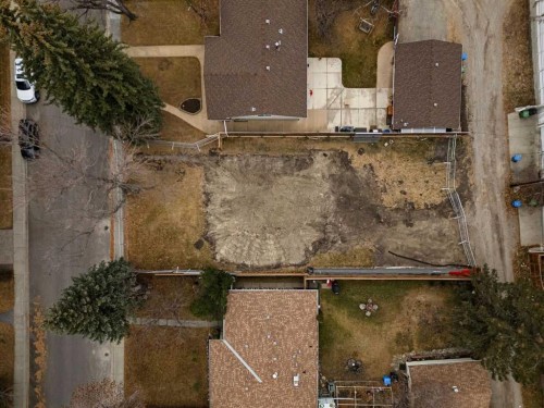 4215 Chippewa Road Nw, Calgary, AB 