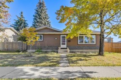 828 Queensland Drive SE Calgary, AB T2J 4T1