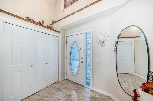 41 Covette Bay Ne, Calgary, AB - Indoor Photo Showing Other Room