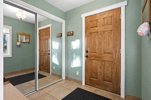 224 23 Avenue Ne, Calgary, AB - Indoor Photo Showing Other Room