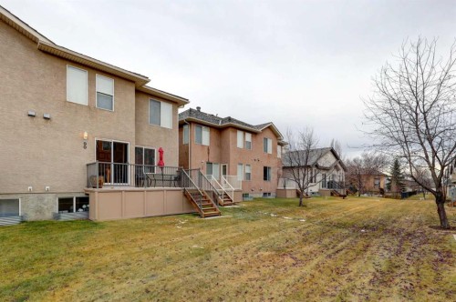 90 Royal Crest Point Nw, Calgary, AB - Outdoor