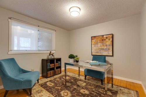 4023 Varmoor Road Nw, Calgary, AB - Indoor