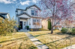 221 Covehaven Road NE Calgary, AB T3K 5W7
