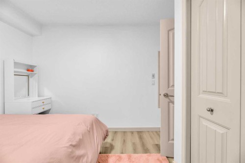 2214-175 Panatella Hill Nw, Calgary, AB - Indoor Photo Showing Bedroom