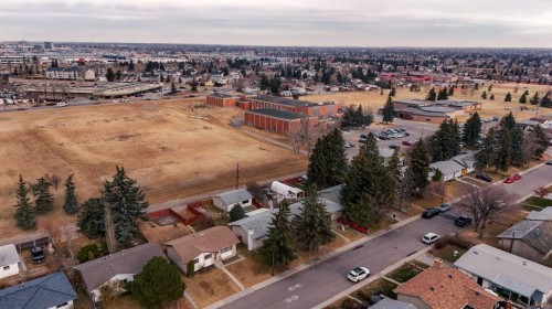 832 Raynard Crescent Se, Calgary, AB - Outdoor With View