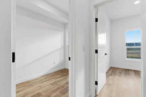 102-156 Park Street, Cochrane, AB - Indoor Photo Showing Other Room