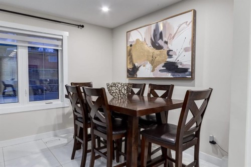 5 Sydney Drive Sw, Calgary, AB - Indoor Photo Showing Dining Room