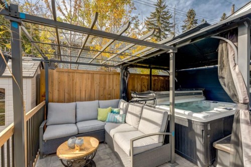 5 Sydney Drive Sw, Calgary, AB - Outdoor With Deck Patio Veranda With Exterior