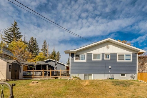 5 Sydney Drive Sw, Calgary, AB - Outdoor With Deck Patio Veranda