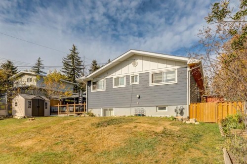 5 Sydney Drive Sw, Calgary, AB - Outdoor With Deck Patio Veranda